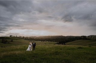 Captured beautifully by @raconteur_photography at the incredible venue @forgetmenotweddings 

What a fantastic Wedding of vibrant guests…
Lani & Steve

#byronbaycaterers 
#localproduce 
#localstaff
#creativeweddings